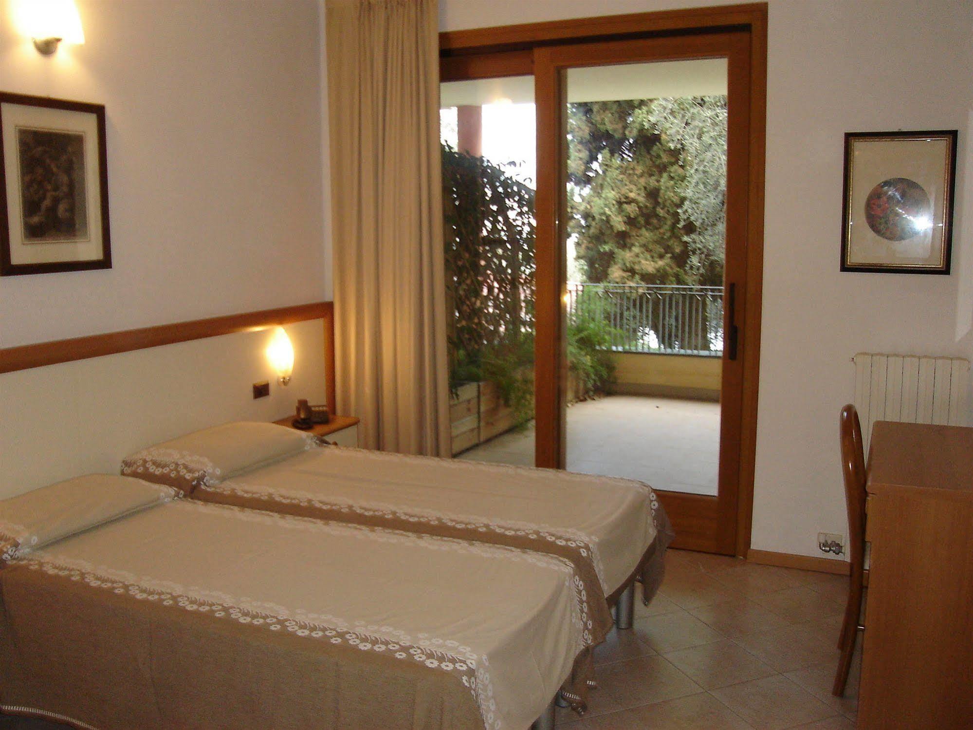 Villa Sopri Malcesine Exterior photo