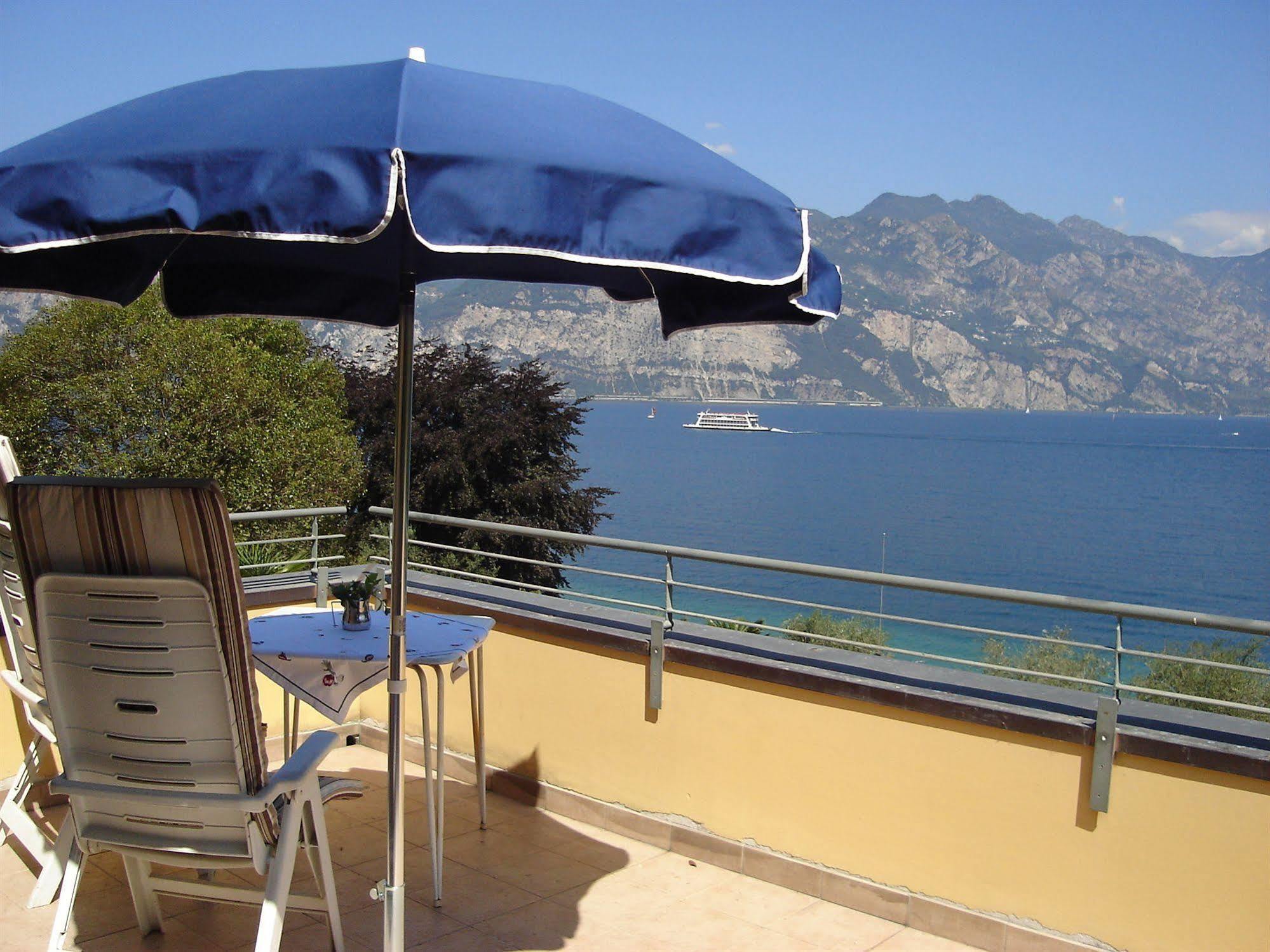 Villa Sopri Malcesine Exterior photo